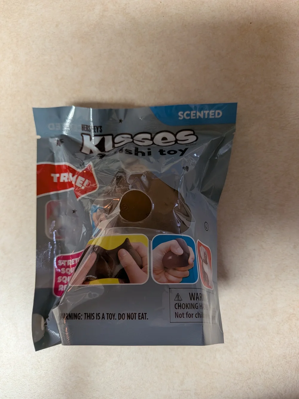 Kisses Scented Squishy Toy - Brown